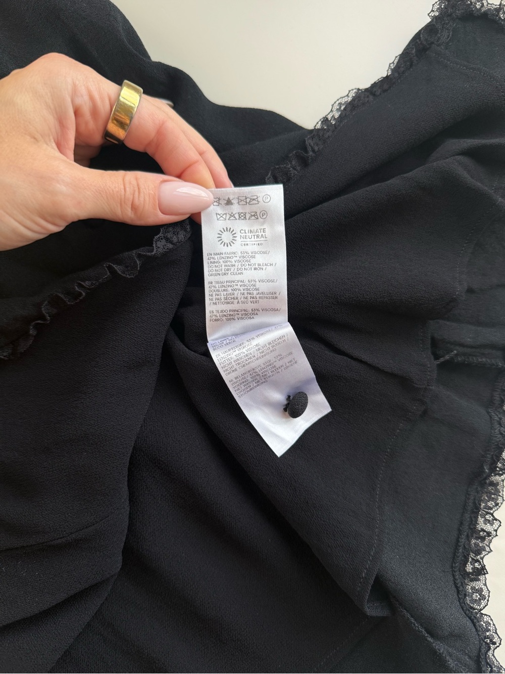 Reformation Skylar Lace Top Black Noir 16 - Picture 13 of 14